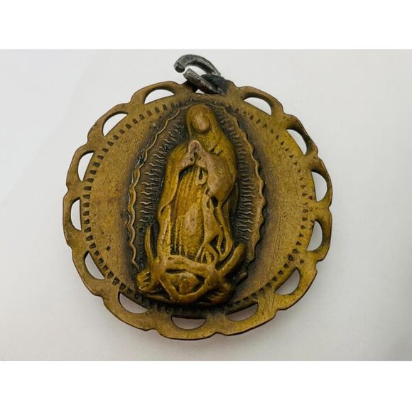 Vintage Brass Dual Sided Pendant Religious Jesus Sacred Heart Guadalupe - Picture 1 of 2